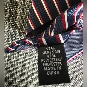 Tommy Hilfiger Men's Kingston Striped Tie Green Size Regular